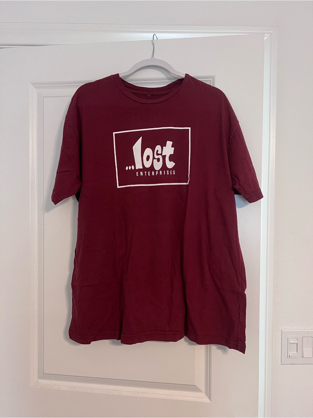 Lost Enterprises Graphic Tee - Maroon/Burgundy